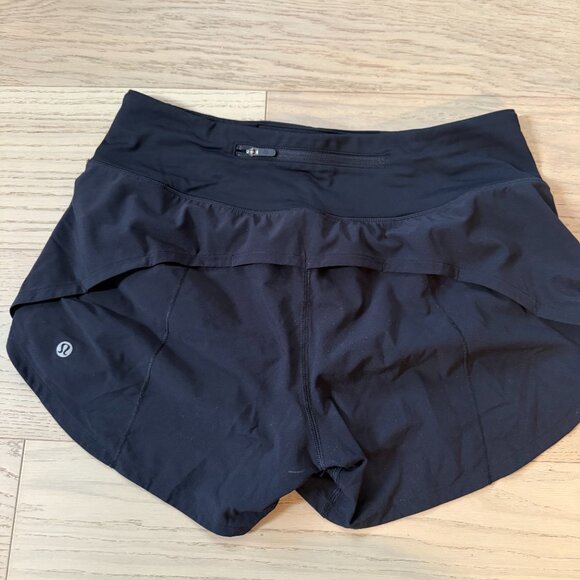 Lululemon Speed Up Low-Rise Lined Short 4" in Black - Picture 7 of 8